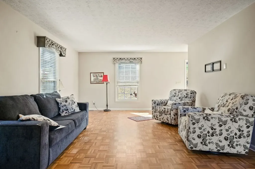 816 Peach Drive Livingston TN 38570