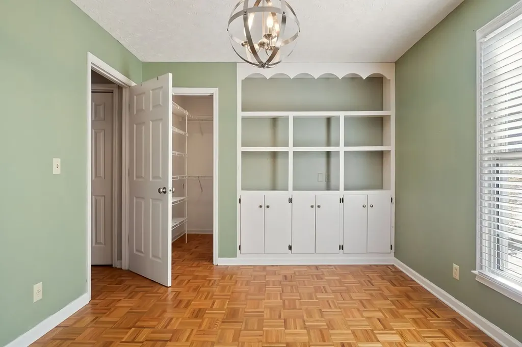 816 Peach Drive Livingston TN 38570