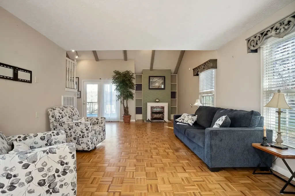 816 Peach Drive Livingston TN 38570