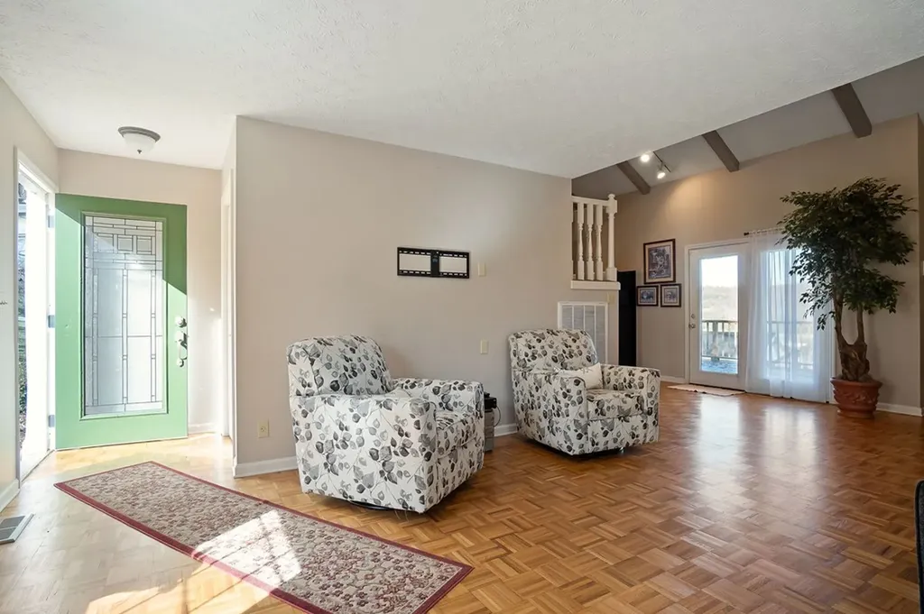 816 Peach Drive Livingston TN 38570