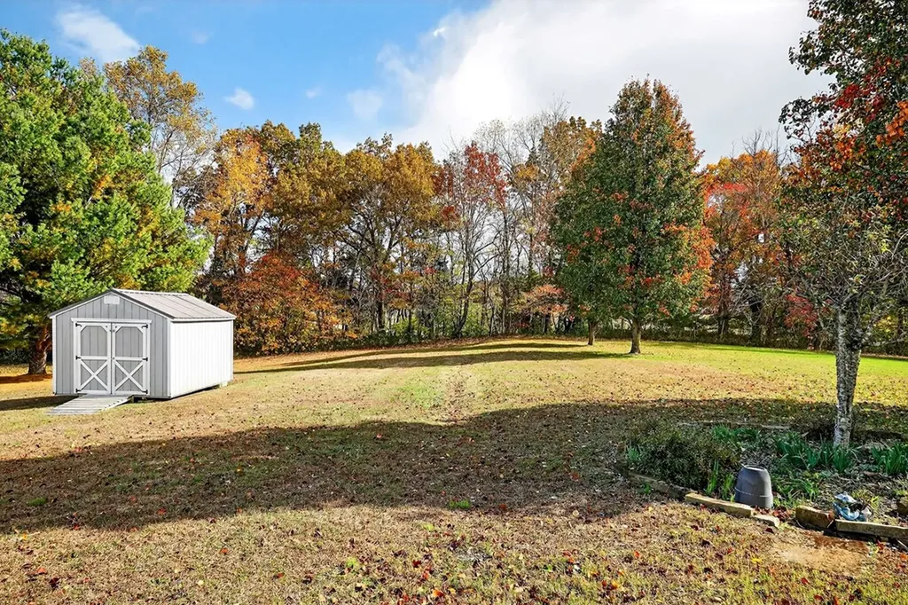 311 Poplar Point Rickman TN 38580