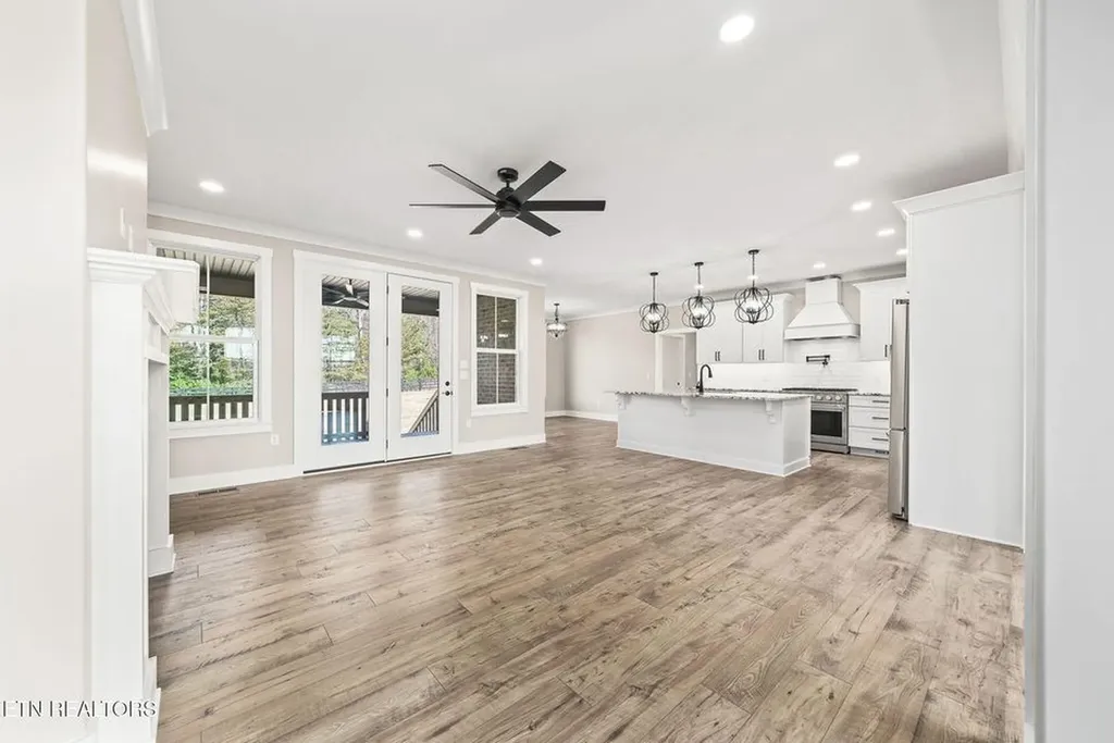 279 Catoosa Ridge Drive Crossville TN 38571