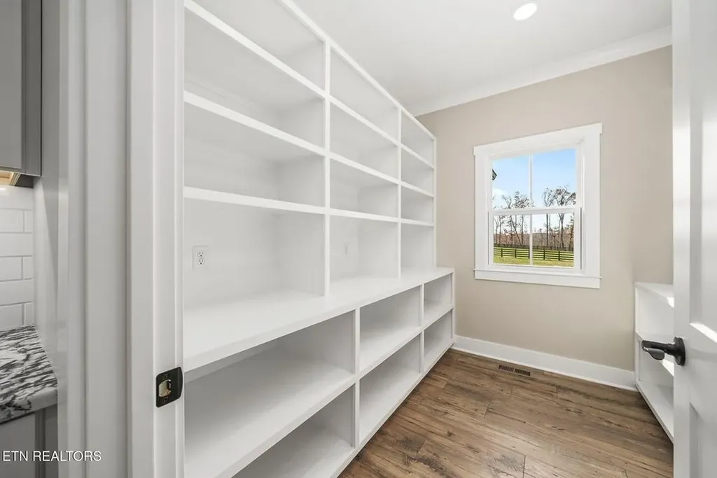 279 Catoosa Ridge Drive Crossville TN 38571