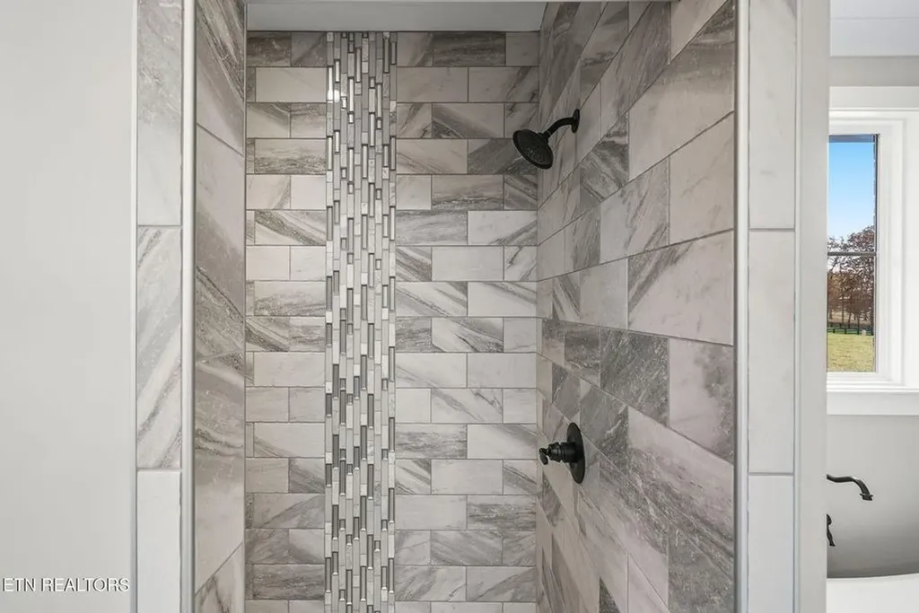 279 Catoosa Ridge Drive Crossville TN 38571