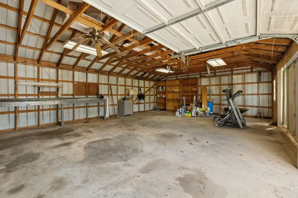 121 Lock Seven Lane Carthage TN 37030