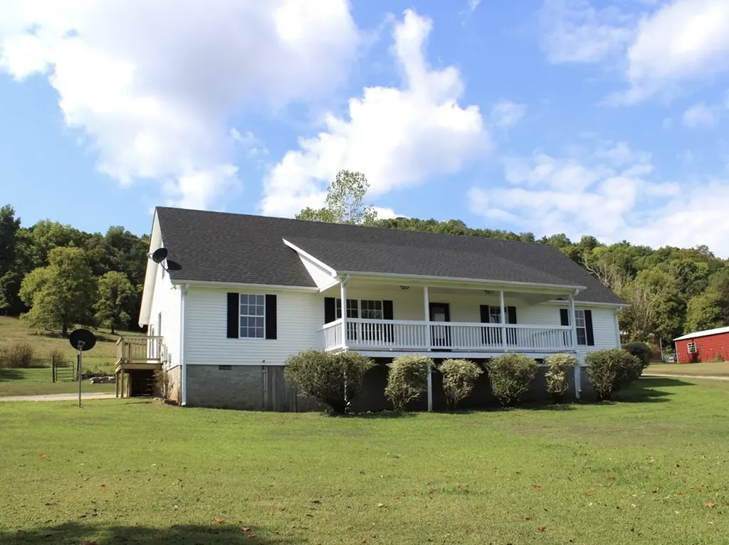 121 Lock Seven Lane Carthage TN 37030