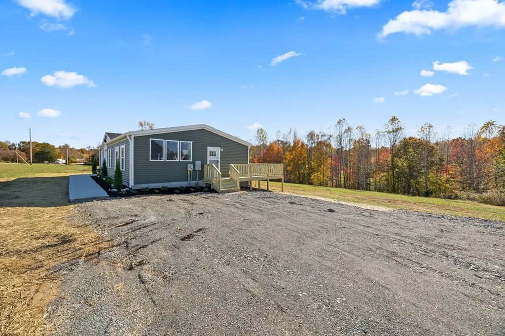 20 Pumpkintown Road Lafayette TN 37083