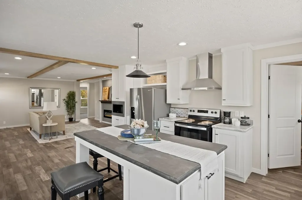 20 Pumpkintown Road Lafayette TN 37083