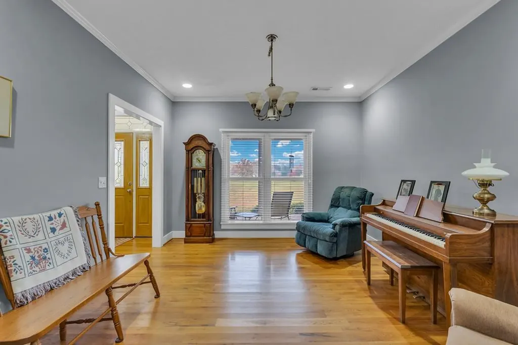 147 Sunrise Ridge Drive Sparta TN 38583