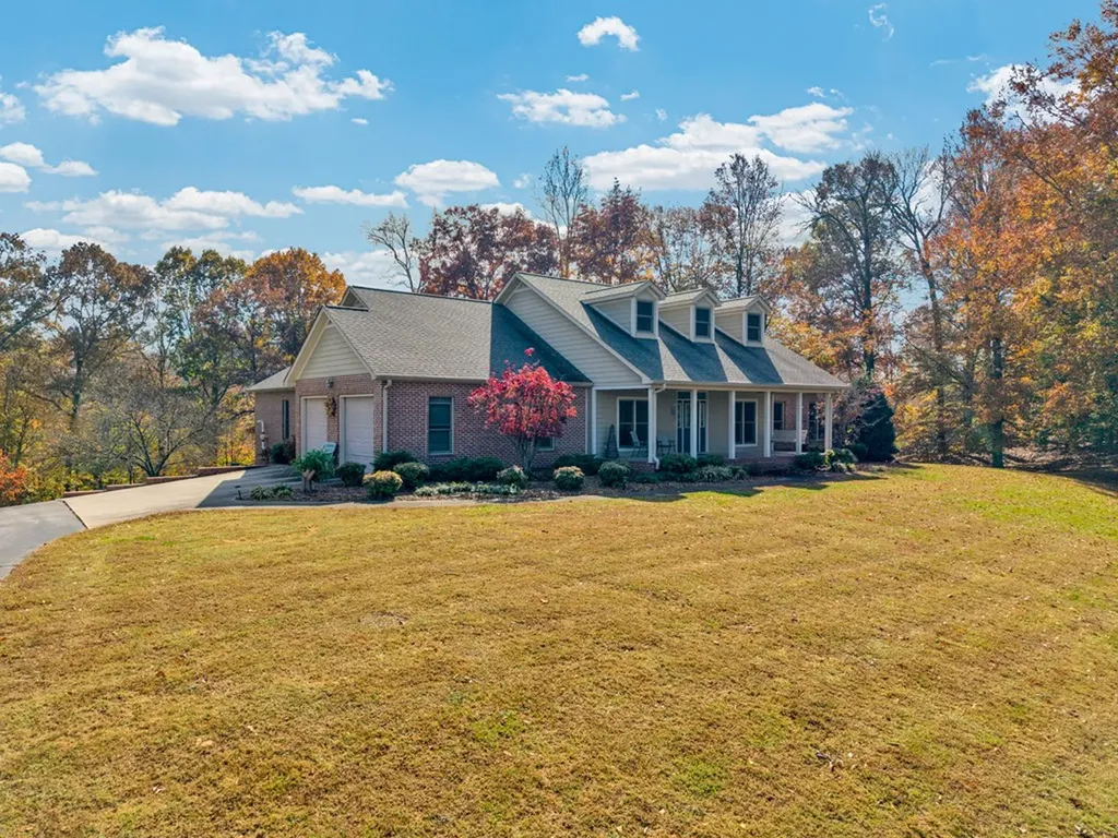 147 Sunrise Ridge Drive Sparta TN 38583