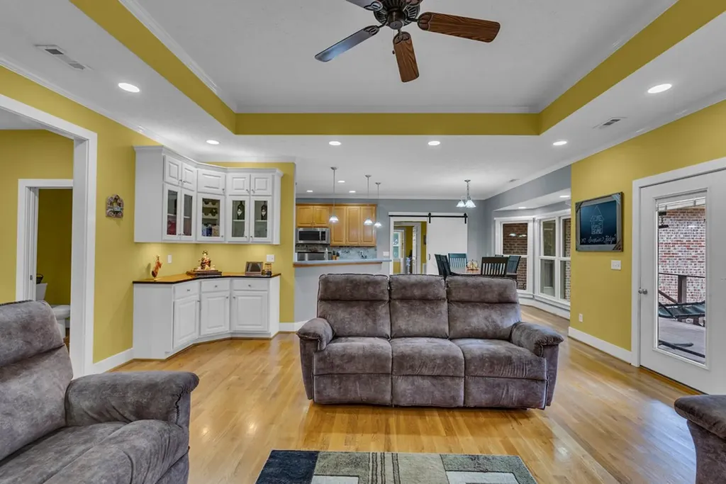 147 Sunrise Ridge Drive Sparta TN 38583