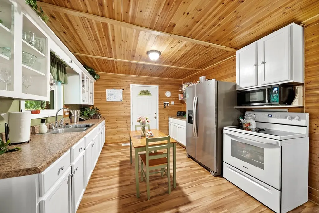 131 Longmire Road Rockwood TN 37854