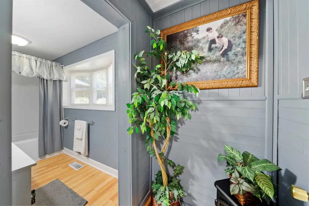 131 Longmire Road Rockwood TN 37854