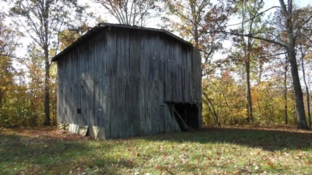 8.60AC Moss Arcot Road Celina TN 38551