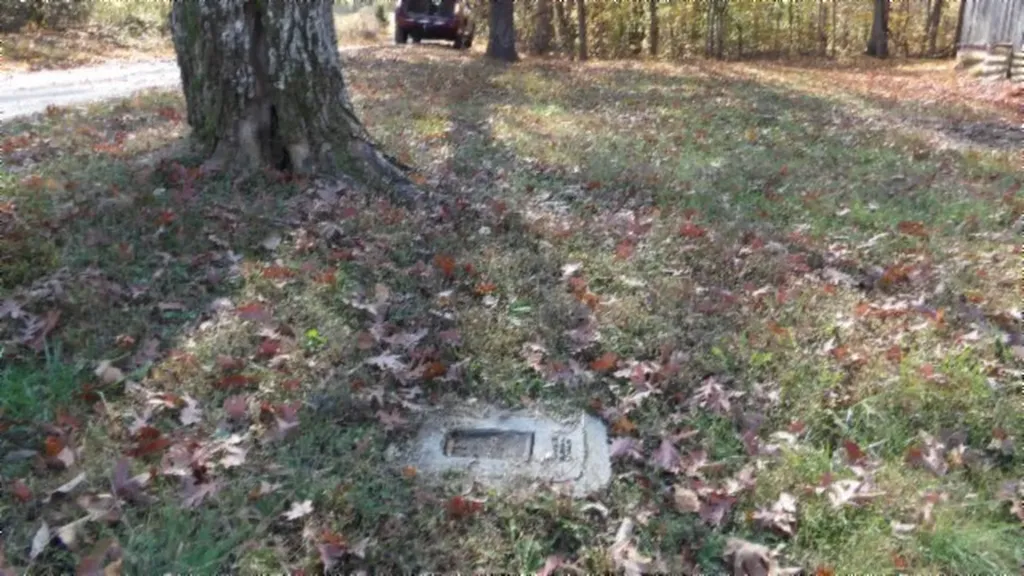 8.60AC Moss Arcot Road Celina TN 38551