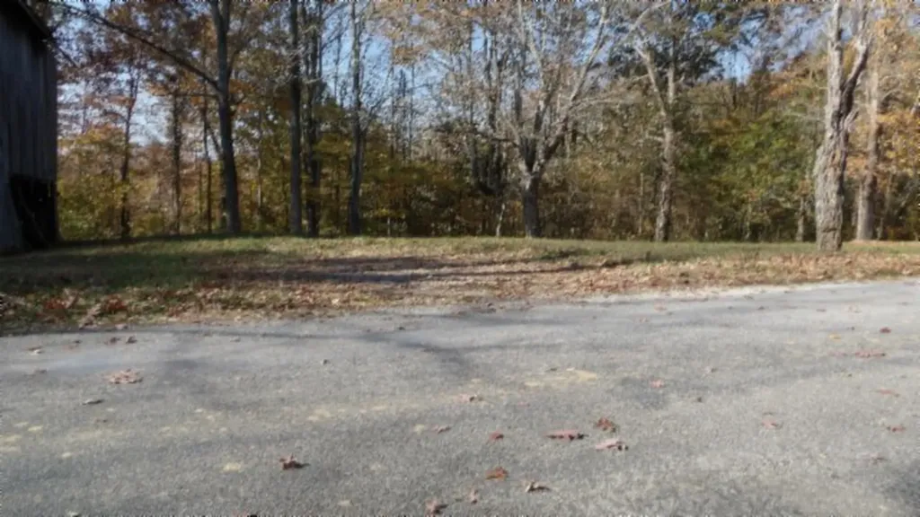 8.60AC Moss Arcot Road Celina TN 38551