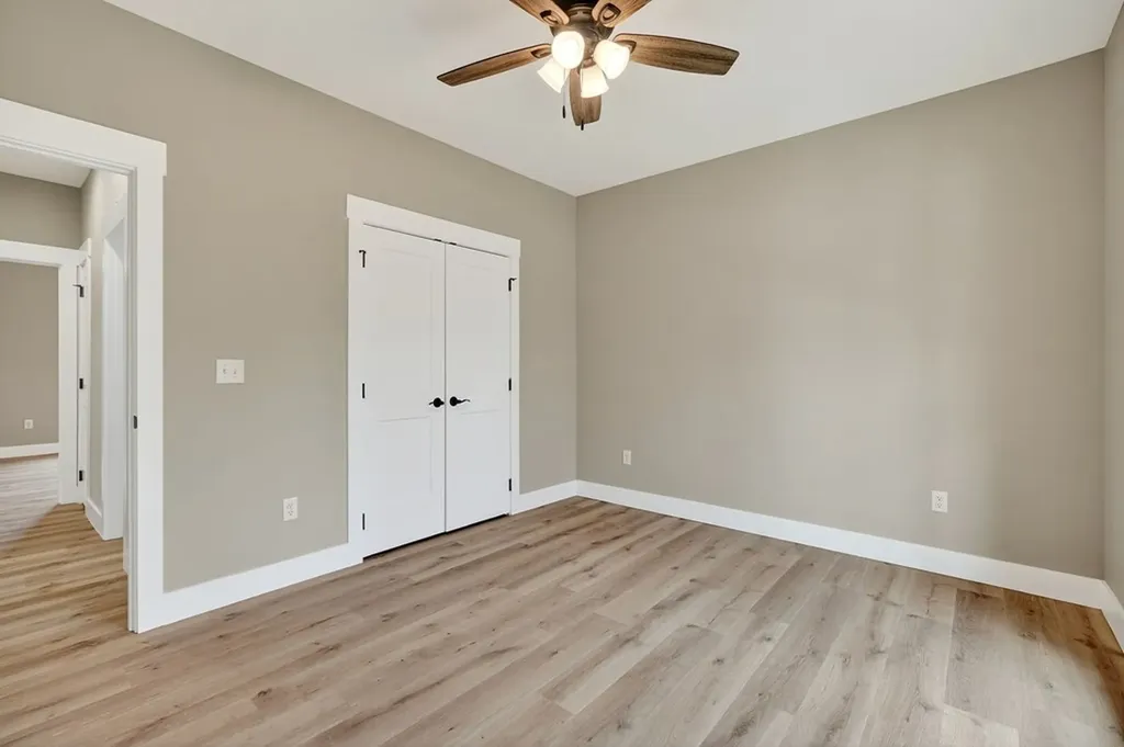 136 E Mccormick Road Livingston TN 38570