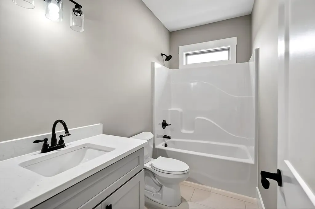 136 E Mccormick Road Livingston TN 38570