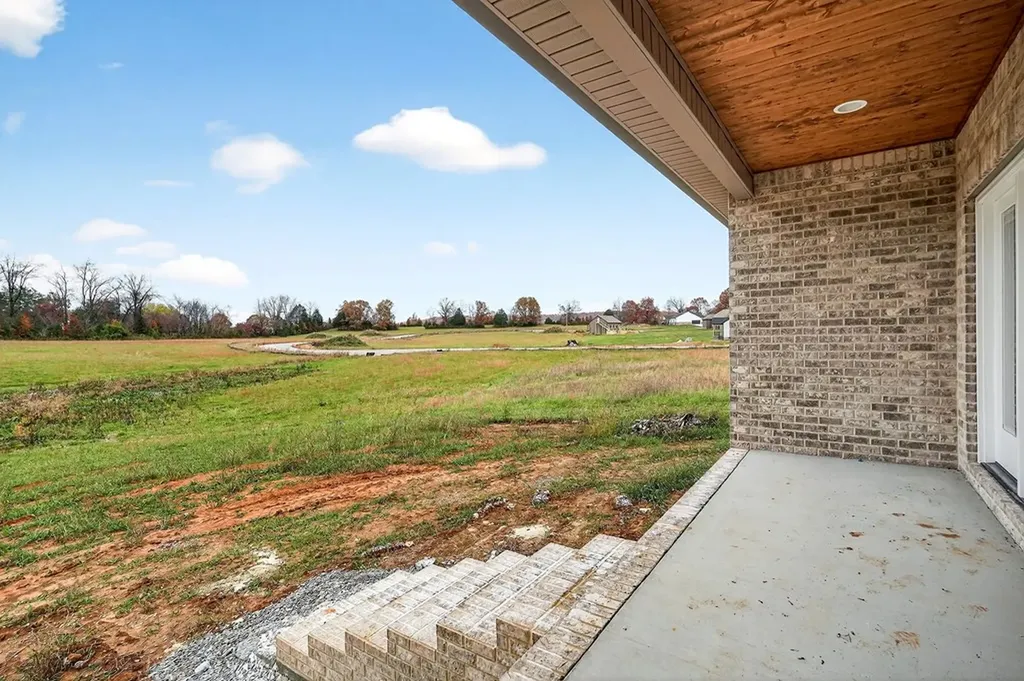 136 E Mccormick Road Livingston TN 38570