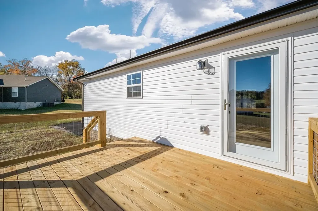 110 Armstrong Road Doyle TN 38559