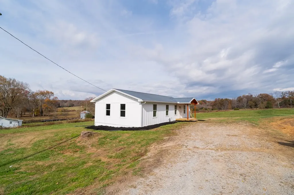 272 Terrapin Ridge Livingston TN 38570