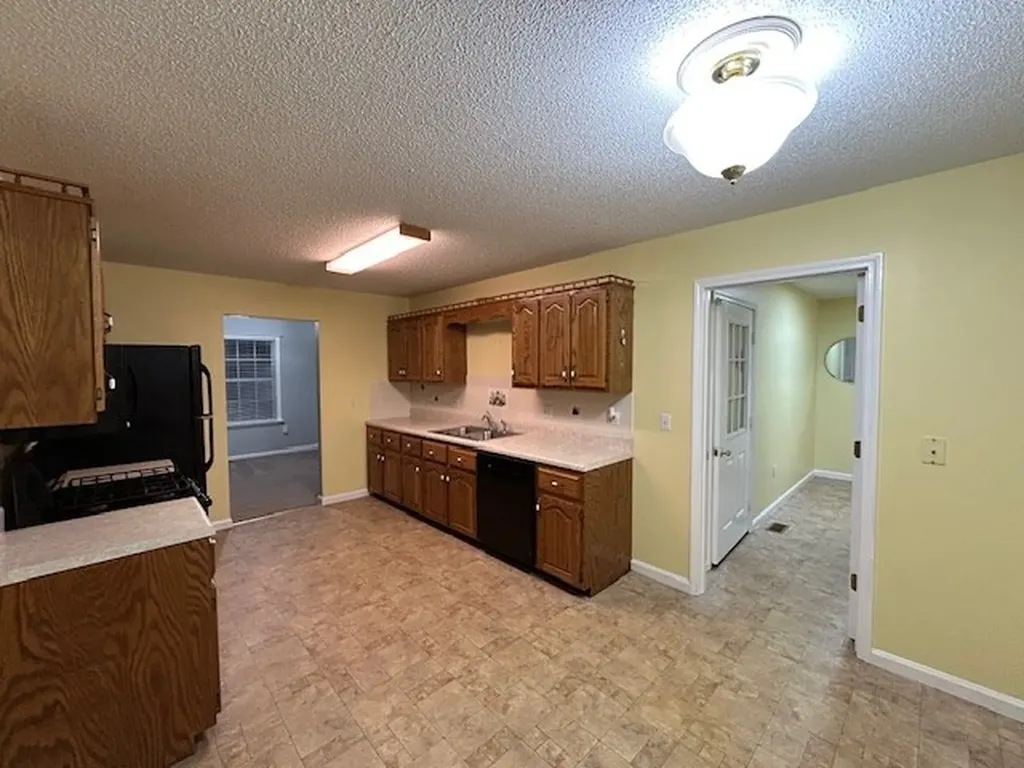 1063 Scarlett Drive Crossville TN 38555