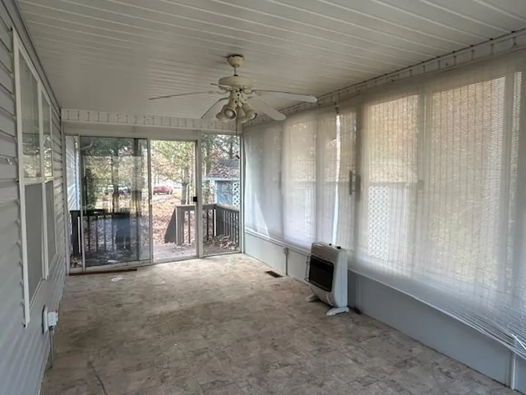 1063 Scarlett Drive Crossville TN 38555