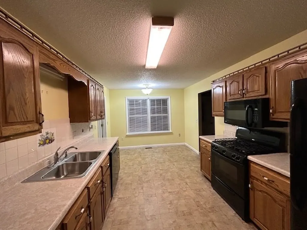 1063 Scarlett Drive Crossville TN 38555