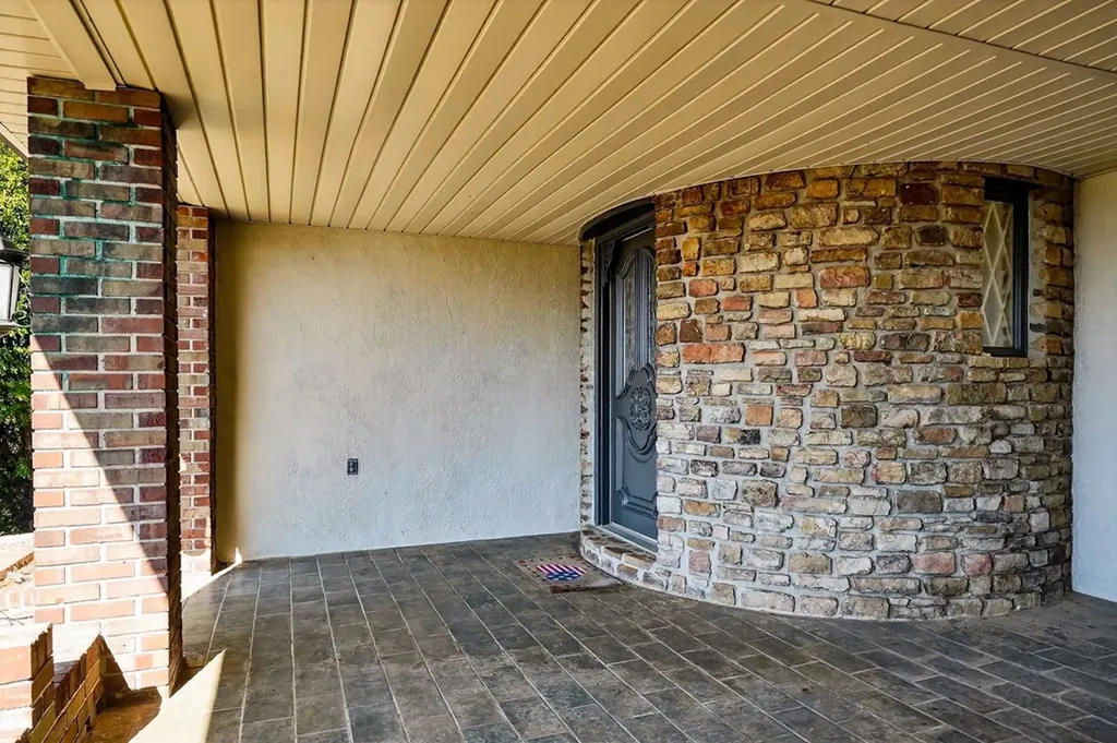 3300 Roberts Matthews Highway Sparta TN 38583