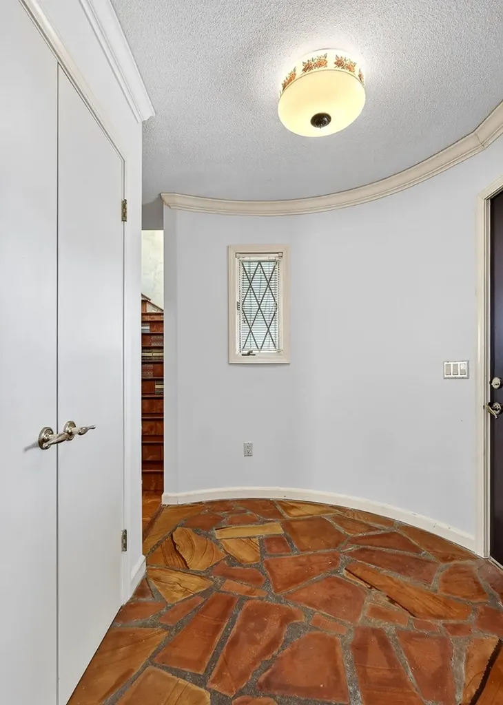 3300 Roberts Matthews Highway Sparta TN 38583