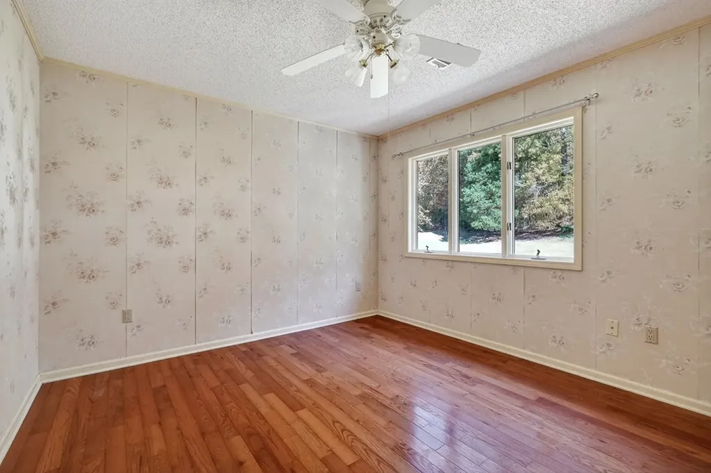 3300 Roberts Matthews Highway Sparta TN 38583