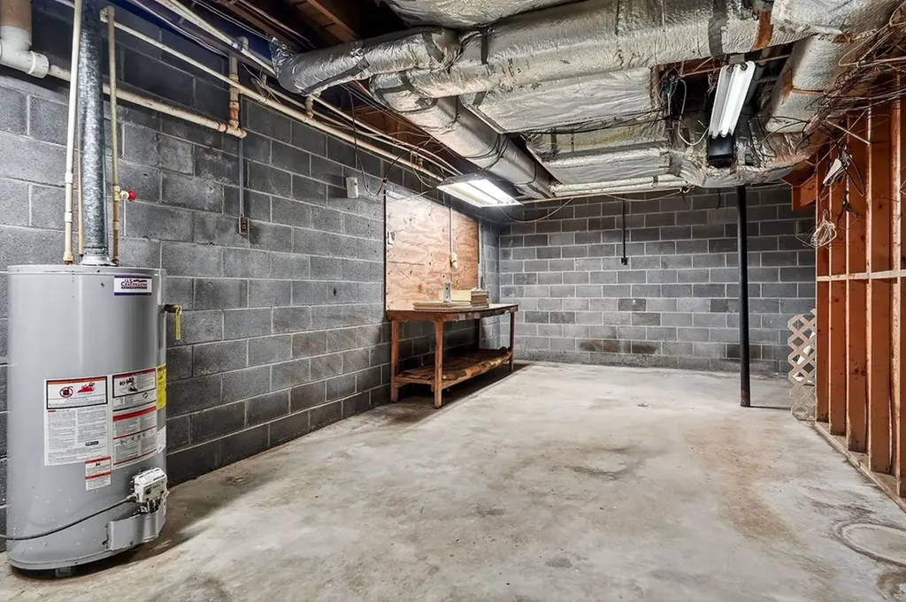 3300 Roberts Matthews Highway Sparta TN 38583