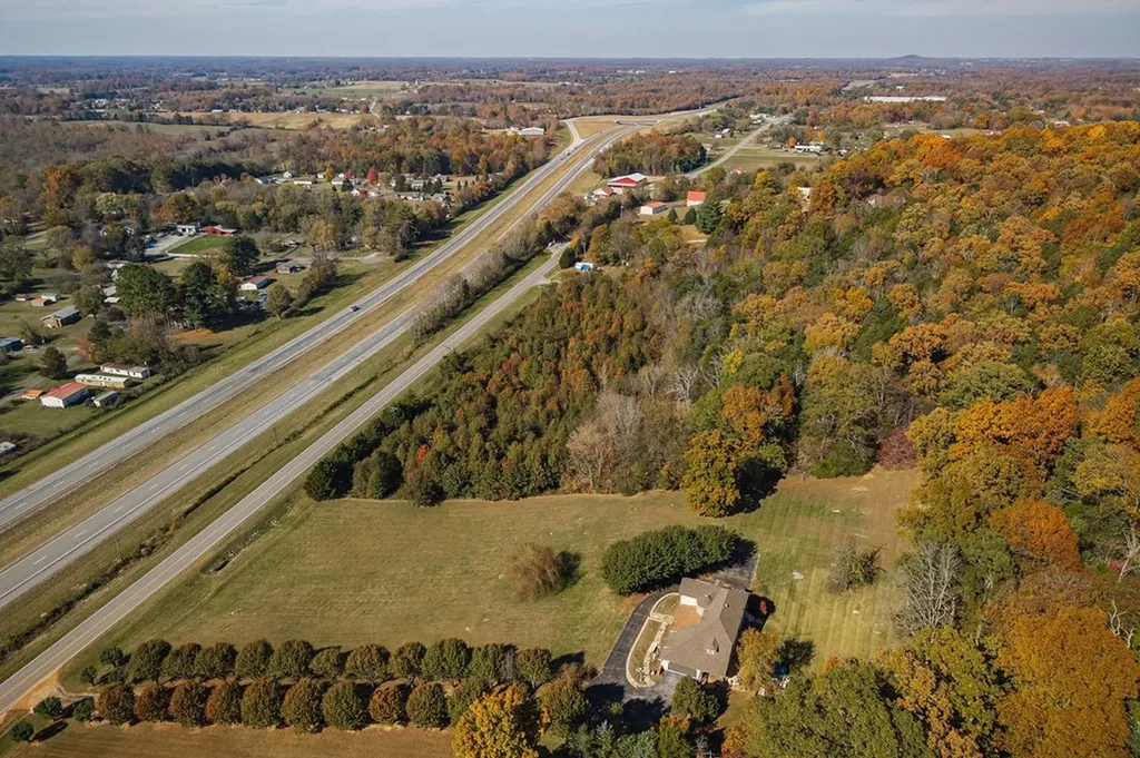 3300 Roberts Matthews Highway Sparta TN 38583