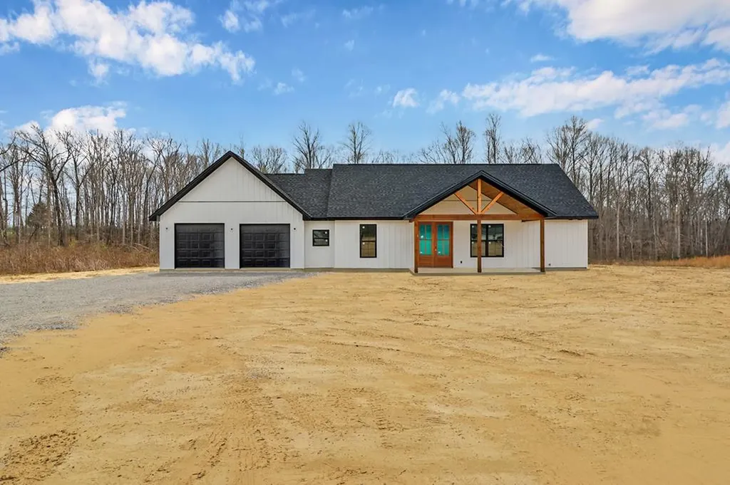 1468 Taylor Place Road Jamestown TN 38556