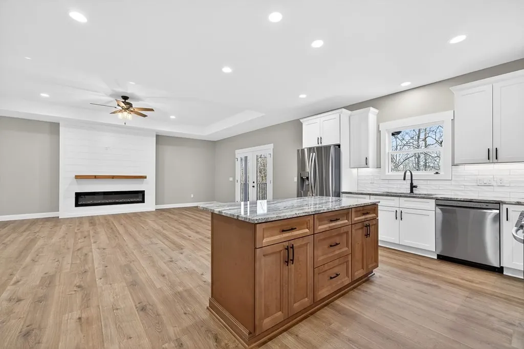 605 Westchester Drive Crossville TN 38558