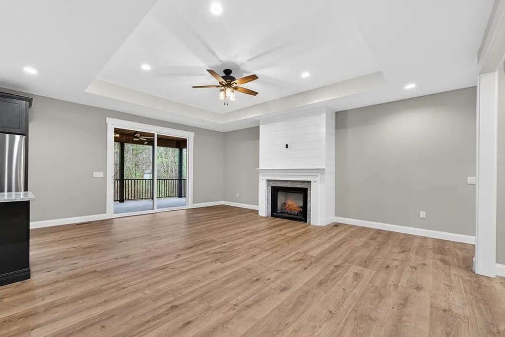 157 Natchez Circle Crossville TN 38558