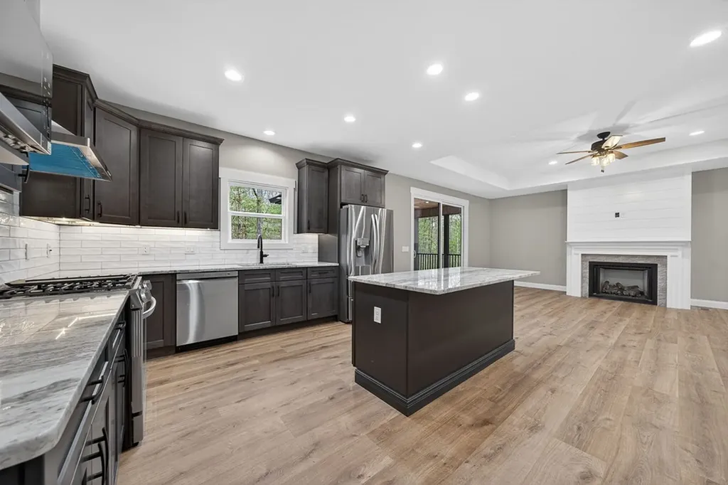 157 Natchez Circle Crossville TN 38558