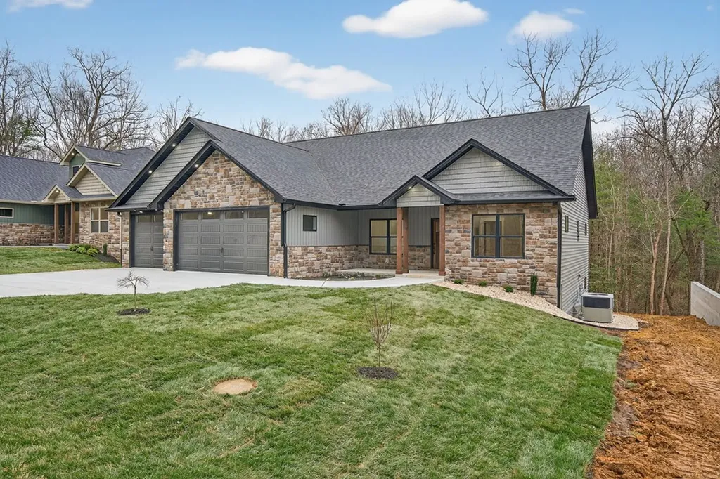 157 Natchez Circle Crossville TN 38558