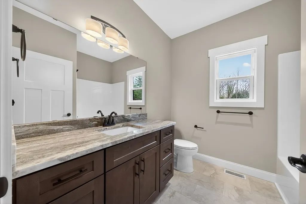 157 Natchez Circle Crossville TN 38558