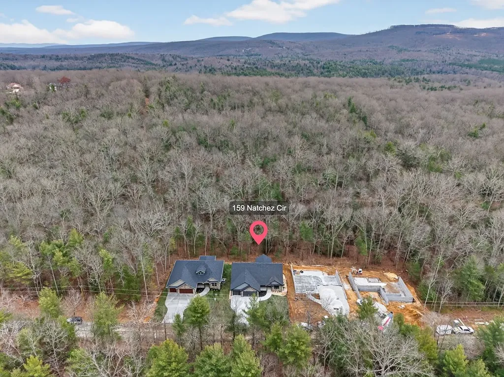 157 Natchez Circle Crossville TN 38558