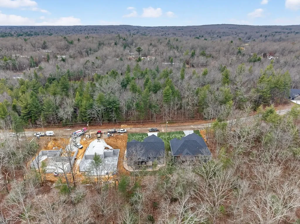 157 Natchez Circle Crossville TN 38558