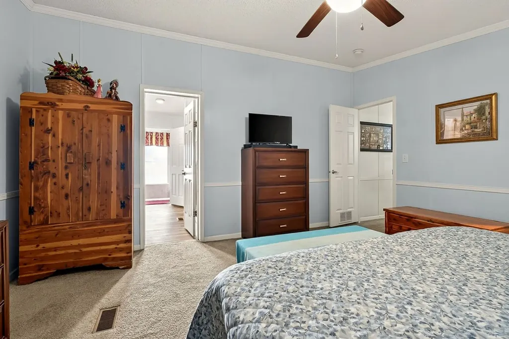 7578 East Fork Lane Crawford TN 38554