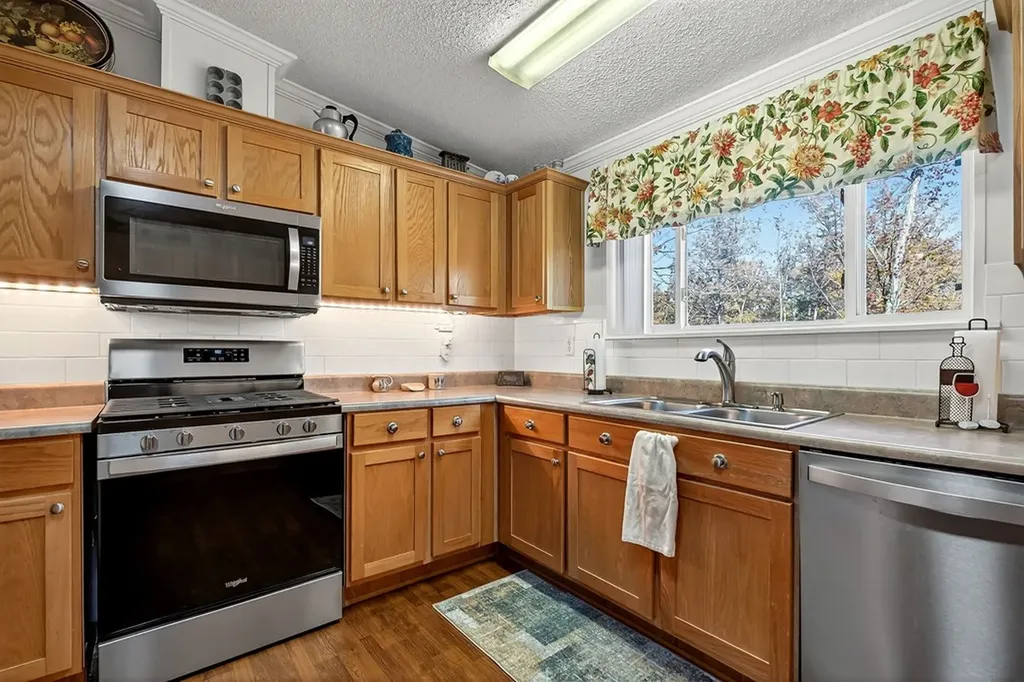 7578 East Fork Lane Crawford TN 38554