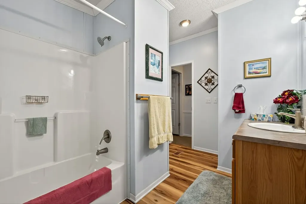 7578 East Fork Lane Crawford TN 38554