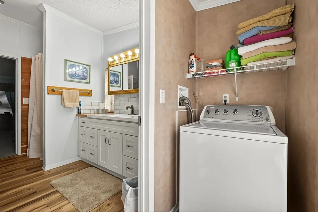 7578 East Fork Lane Crawford TN 38554