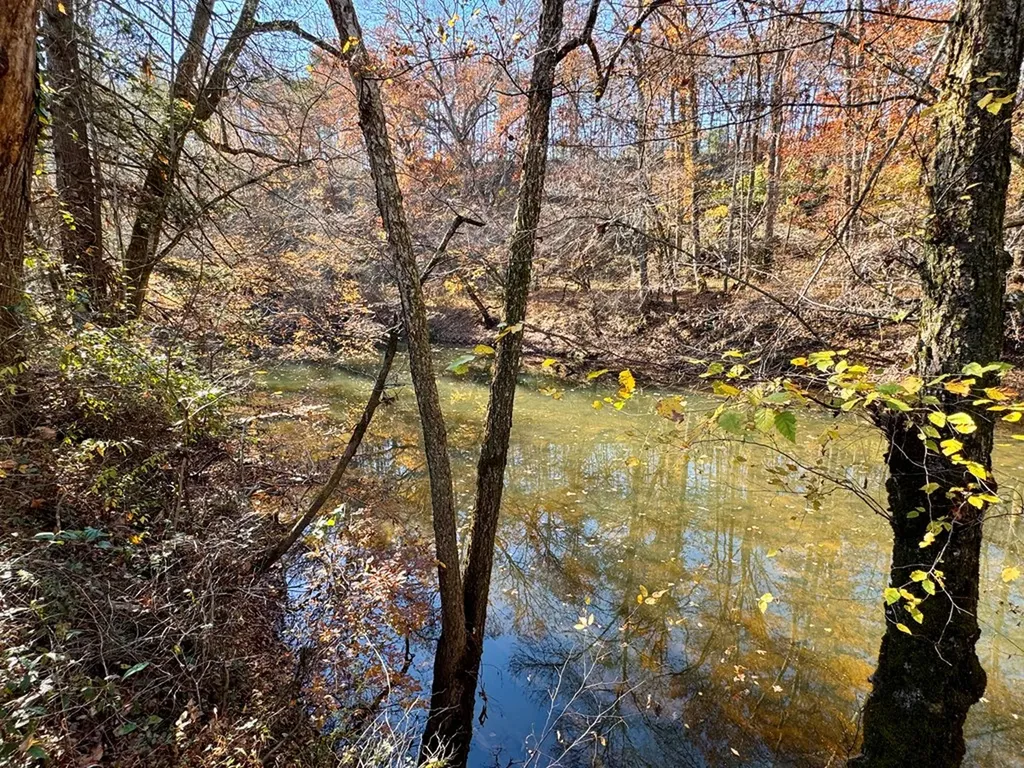 0 Daddy's Creek Trail - 7.92 Acres Crossville TN 38555