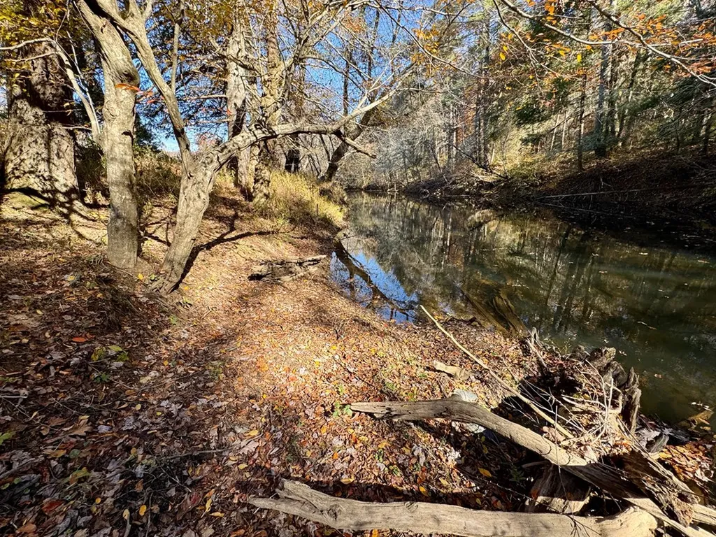0 Daddy's Creek Trail - 7.92 Acres Crossville TN 38555