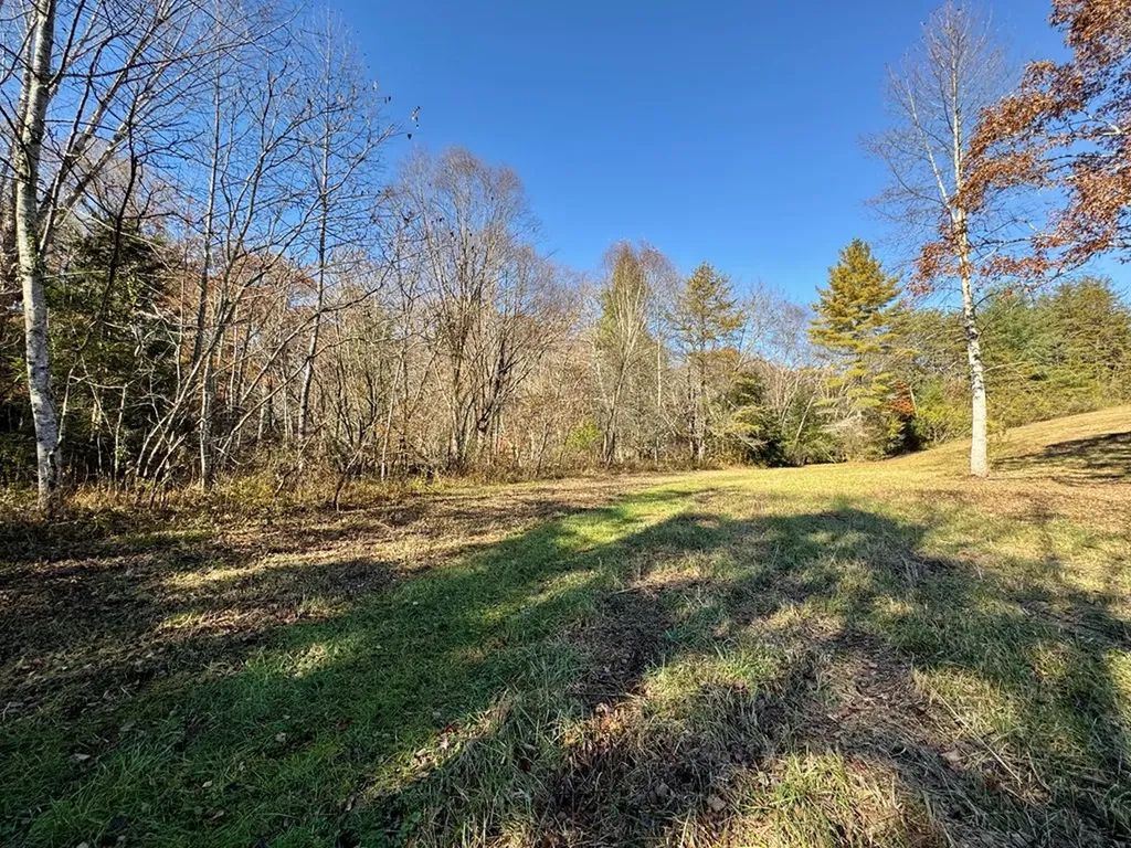 0 Daddy's Creek Trail - 7.92 Acres Crossville TN 38555