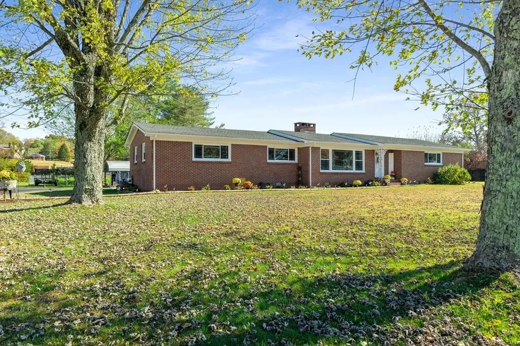 3564 Smithville Highway Mcminnville TN 37110