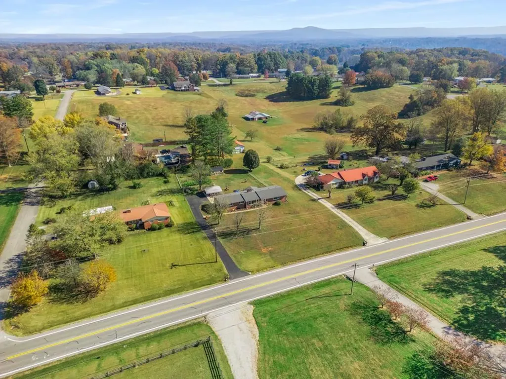 3564 Smithville Highway Mcminnville TN 37110